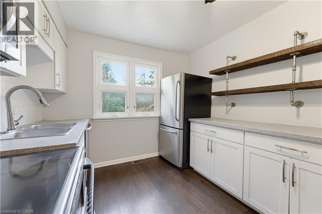 Detached for sale at 25 MEINZINGER Avenue, Southdale, Kitchener, Ontario, photo 15
