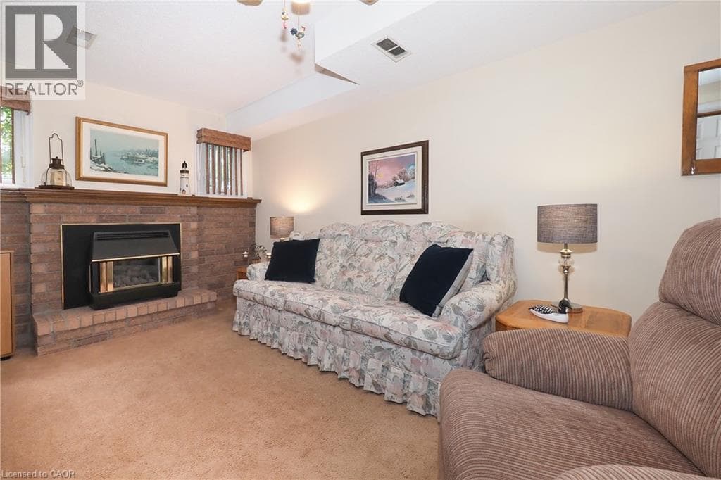 Townhouse for sale at 375 HOLIDAY INN Drive Unit# 34, Centennial, Cambridge, Ontario, photo 31