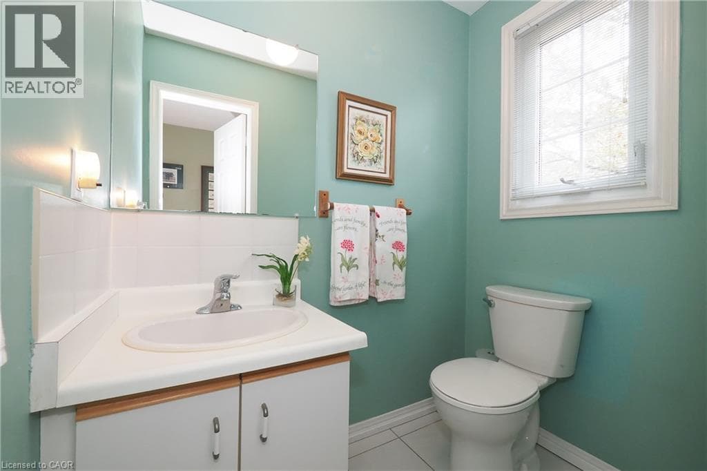 Townhouse for sale at 375 HOLIDAY INN Drive Unit# 34, Centennial, Cambridge, Ontario, photo 29