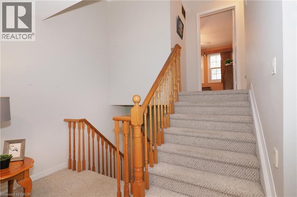 Townhouse for sale at 375 HOLIDAY INN Drive Unit# 34, Centennial, Cambridge, Ontario, photo 19
