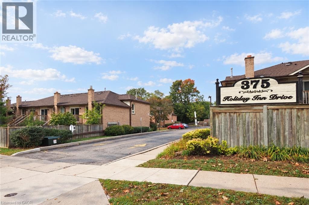 Townhouse for sale at 375 HOLIDAY INN Drive Unit# 34, Centennial, Cambridge, Ontario, photo 44