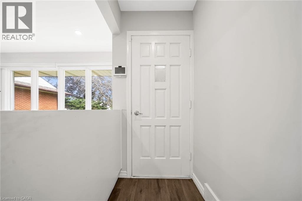 Detached for sale at 284 CEDAR Crescent, Victoria Highlands, Cambridge, Ontario, photo 7