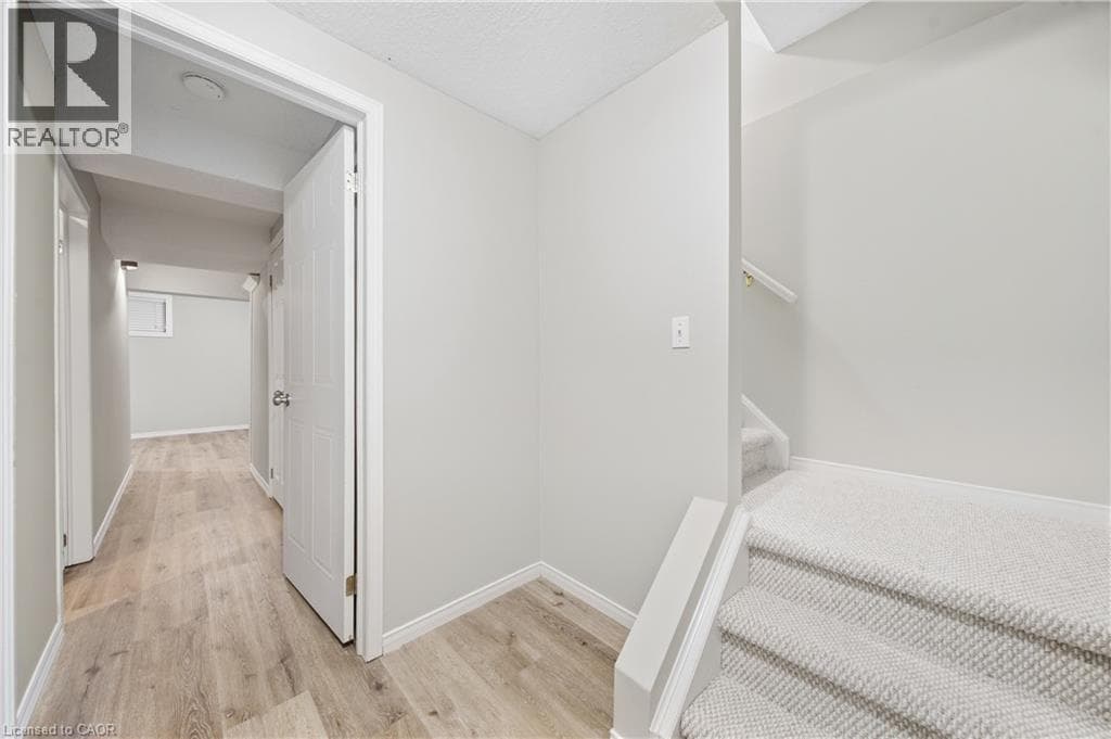 Townhouse for sale at 437 BEAVER CREEK Road, Laurelwood, Waterloo, Ontario, photo 35