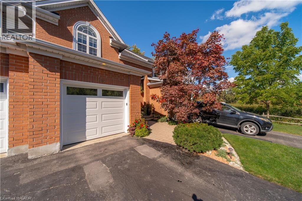 Townhouse for sale at 437 BEAVER CREEK Road, Laurelwood, Waterloo, Ontario, photo 4