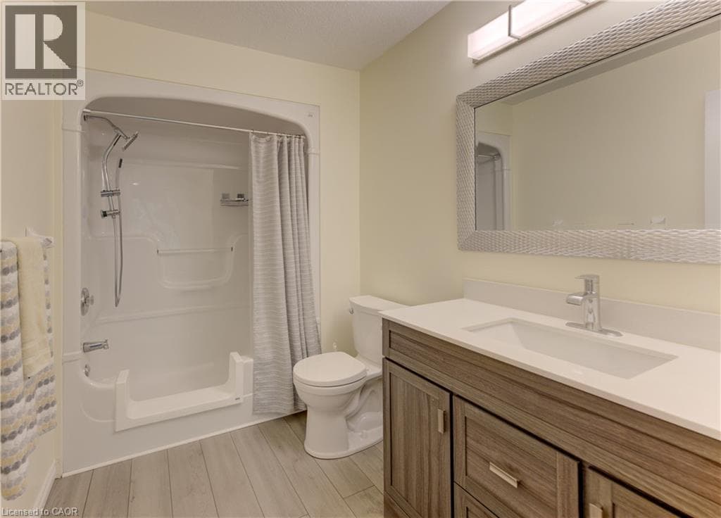 Townhouse for sale at 25 BANKSIDE Drive Unit# 2, Highland West, Kitchener, Ontario, photo 8