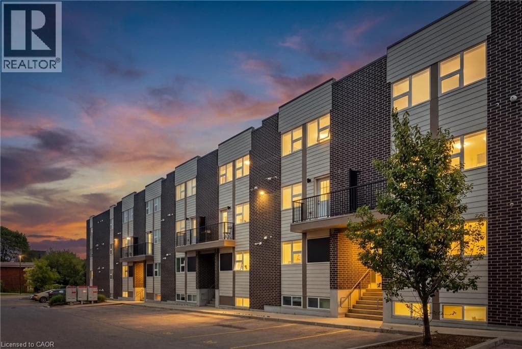 Townhouse for sale at 338 ALBERT Street Unit# 119, Northdale, Waterloo, Ontario, photo 2