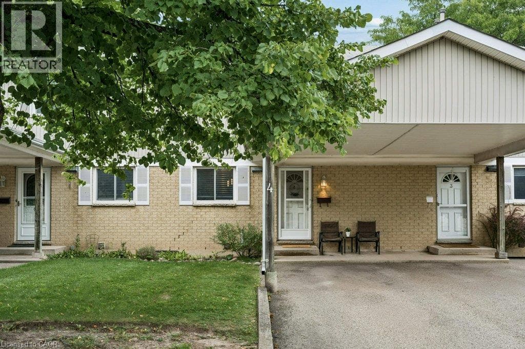 Townhouse for sale at 255 NORTHLAKE Drive Unit# 4, Lakeshore North, Waterloo, Ontario, photo 2