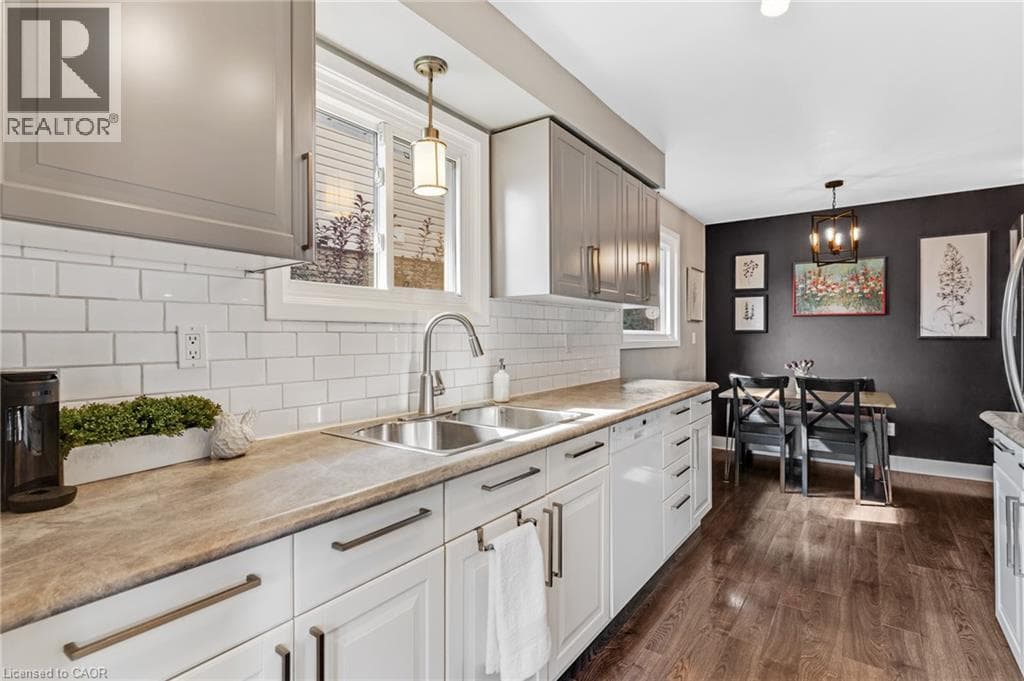 Detached for sale at 18 BISMARK Drive, Westview, Cambridge, Ontario, photo 9