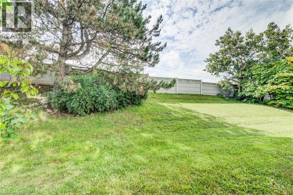 Townhouse for sale at 589 BEECHWOOD Drive Unit# 22, Rummelhardt, Waterloo, Ontario, photo 25