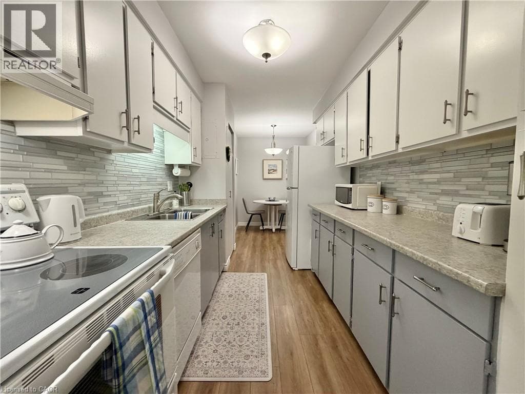 Apartment for sale at 944 CALEDONIAN View Unit# 301, Riverside, Cambridge, Ontario, photo 13