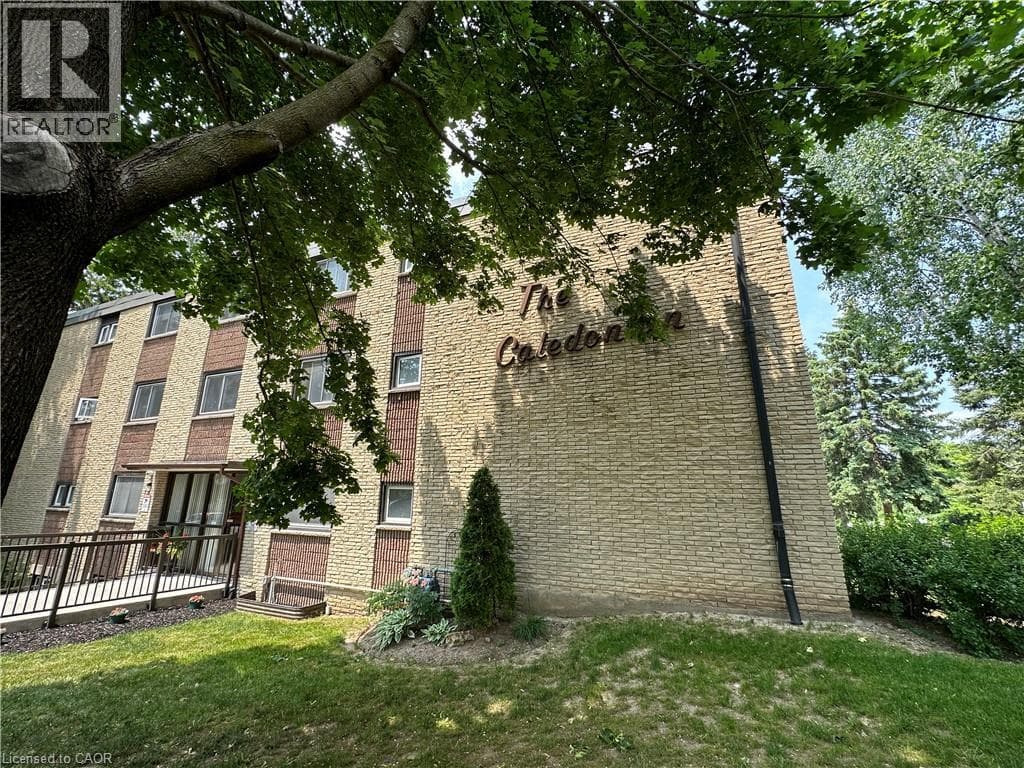 Apartment for sale at 944 CALEDONIAN View Unit# 301, Riverside, Cambridge, Ontario, photo 2