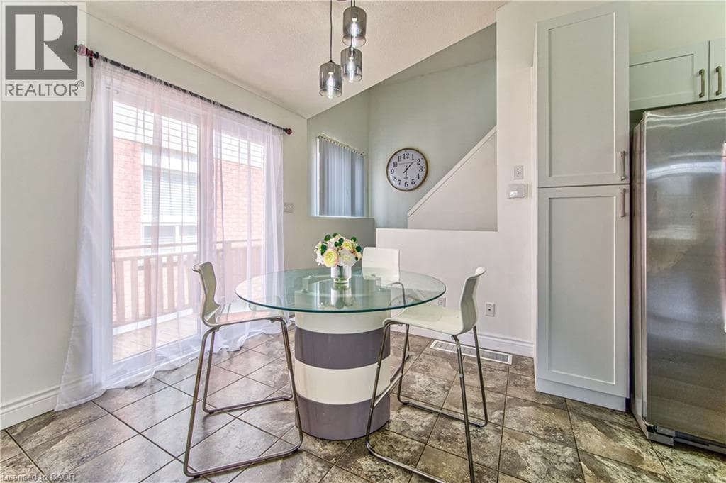 Detached for sale at 168 COPPER LEAF Street, Laurentian West, Kitchener, Ontario, photo 9