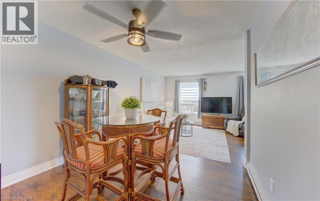Townhouse for sale at 80 OLD COUNTRY Drive Unit# 1, Country Hills, Kitchener, Ontario, photo 10