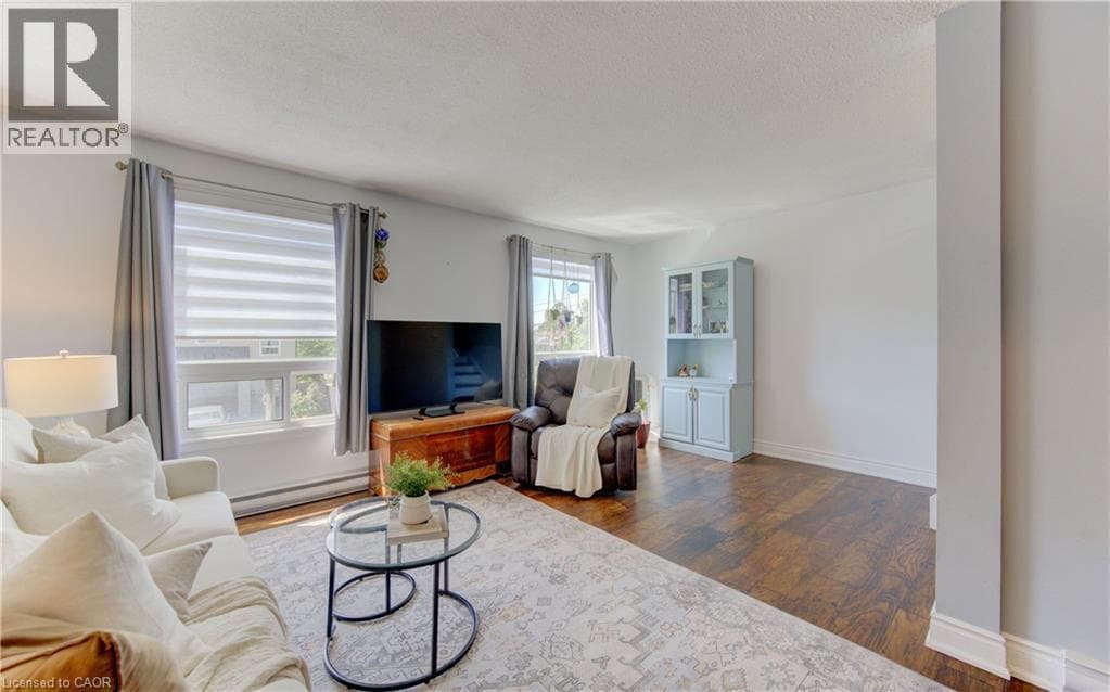 Townhouse for sale at 80 OLD COUNTRY Drive Unit# 1, Country Hills, Kitchener, Ontario, photo 9