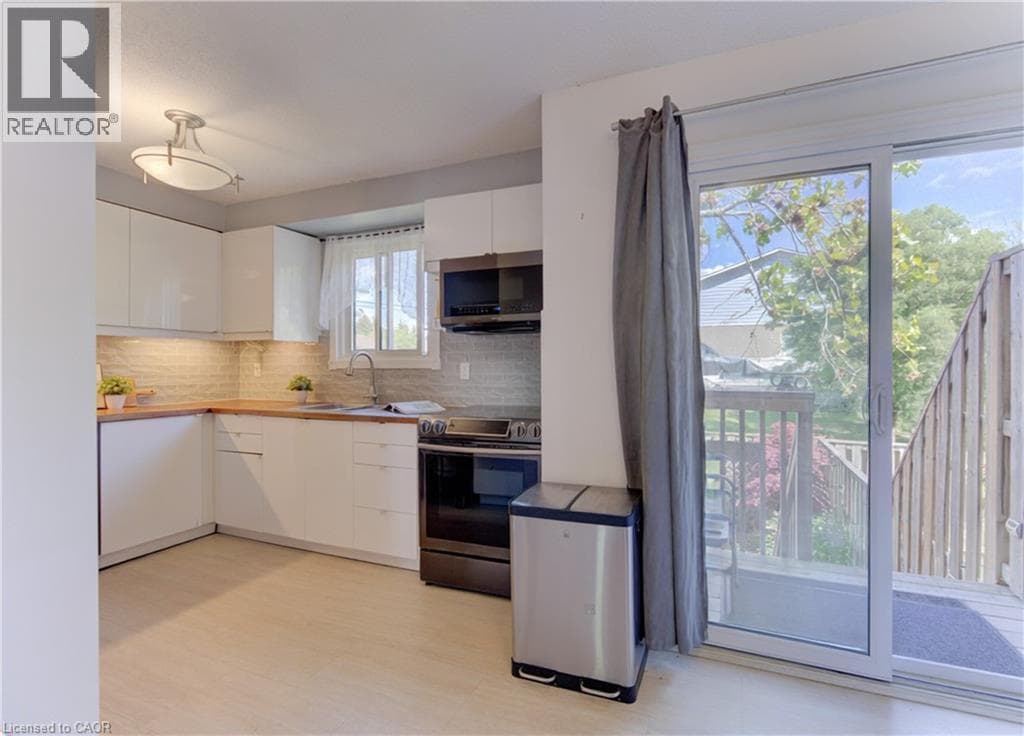 Townhouse for sale at 80 OLD COUNTRY Drive Unit# 1, Country Hills, Kitchener, Ontario, photo 14