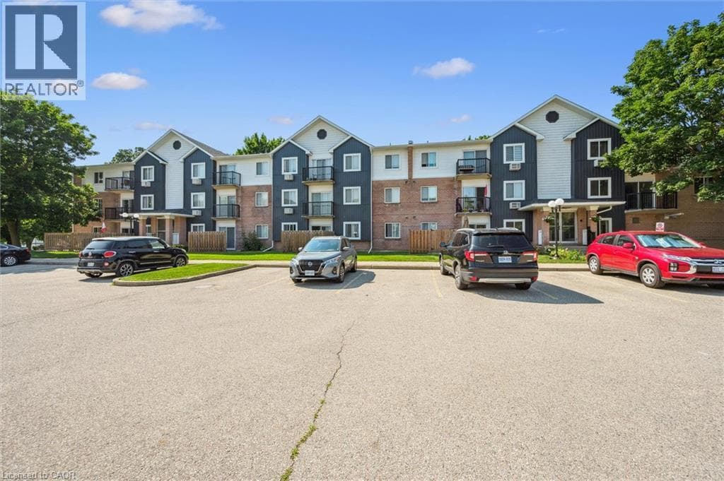Apartment for sale at 275 EIWO Court Unit# 210, University Downs, Waterloo, Ontario, photo 2