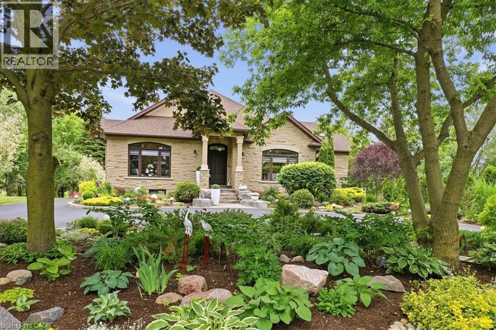 Detached for sale at 2371 SNYDERS Road E, Baden, Wilmot, Ontario, photo 3