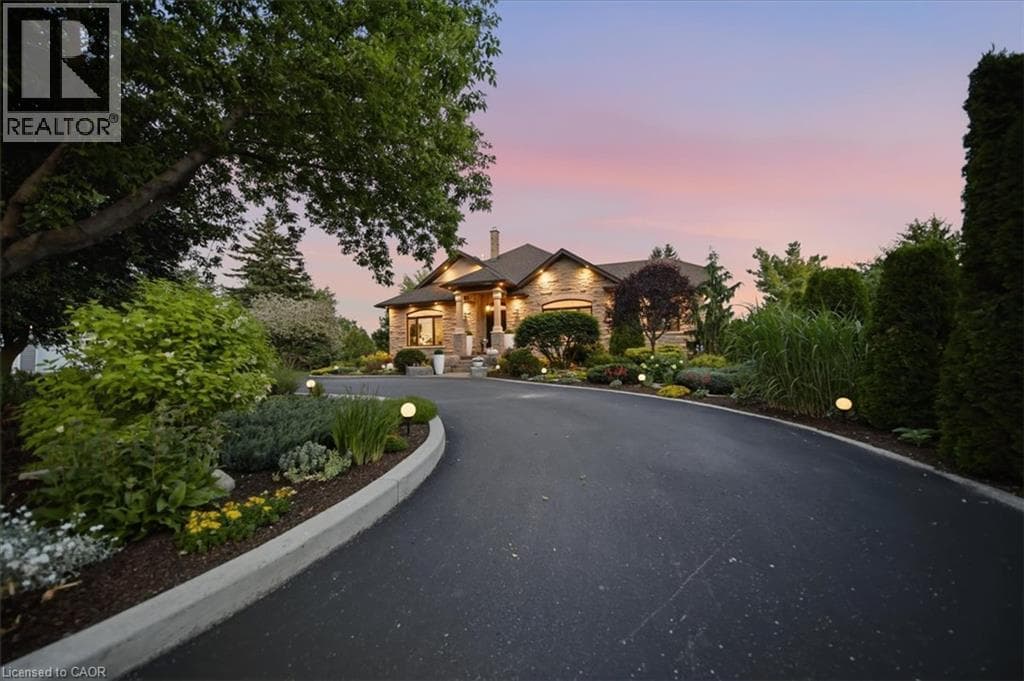 Detached for sale at 2371 SNYDERS Road E, Baden, Wilmot, Ontario, photo 4