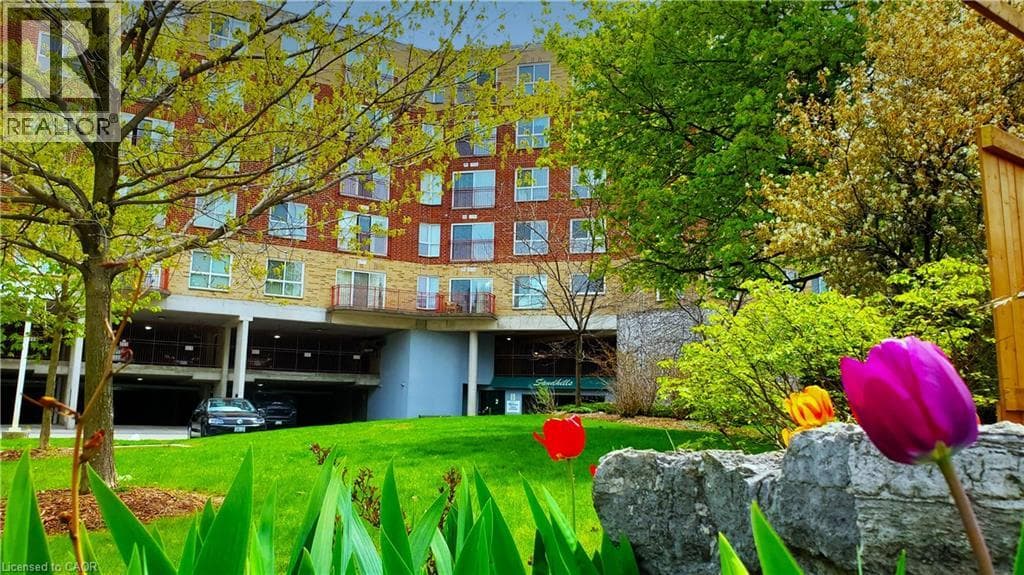 Apartment for sale at 20 ST. GEORGE Street Unit# 404, Downtown Kitchener, Kitchener, Ontario, photo 2