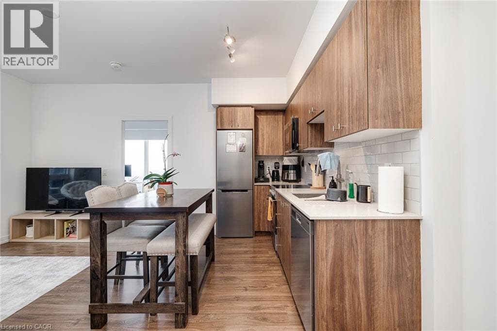 Apartment for sale at 15 WELLINGTON Street S Unit# 1909, Midtown, Kitchener, Ontario, photo 2