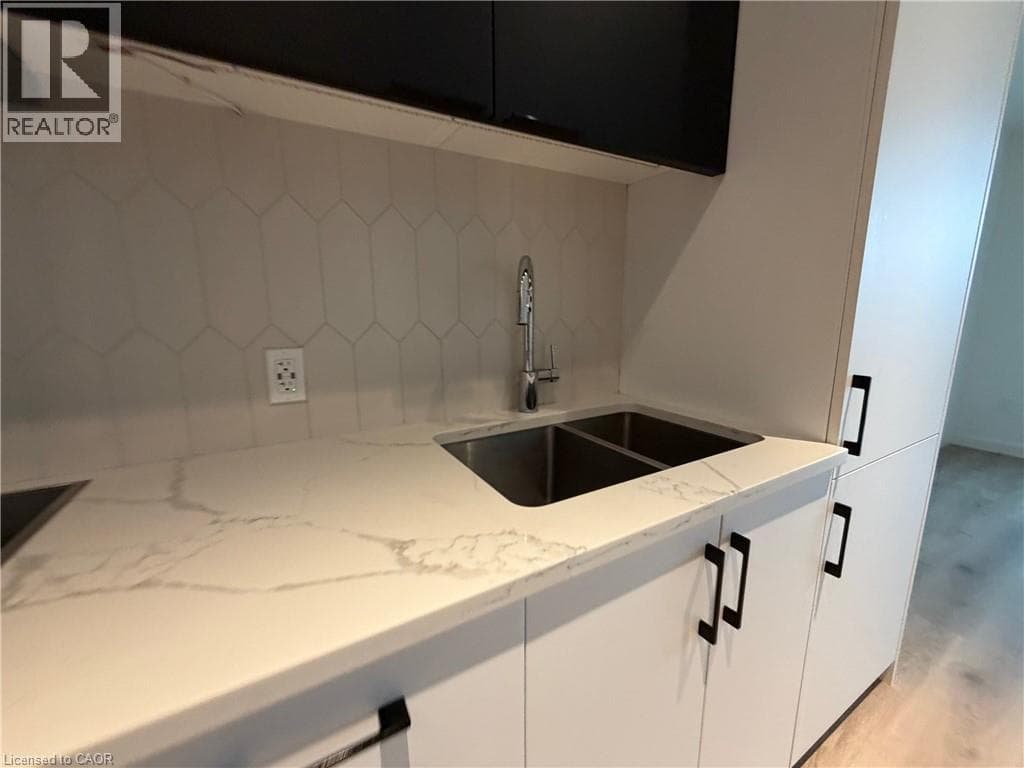 Apartment for sale at 741 KING Street W Unit# 301, Midtown, Kitchener, Ontario, photo 15