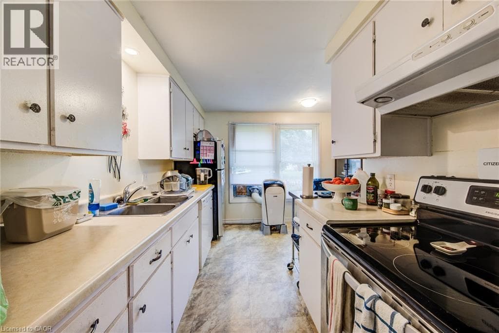 Semi-detached for sale at 428B DUNVEGAN Drive, University Downs, Waterloo, Ontario, photo 8