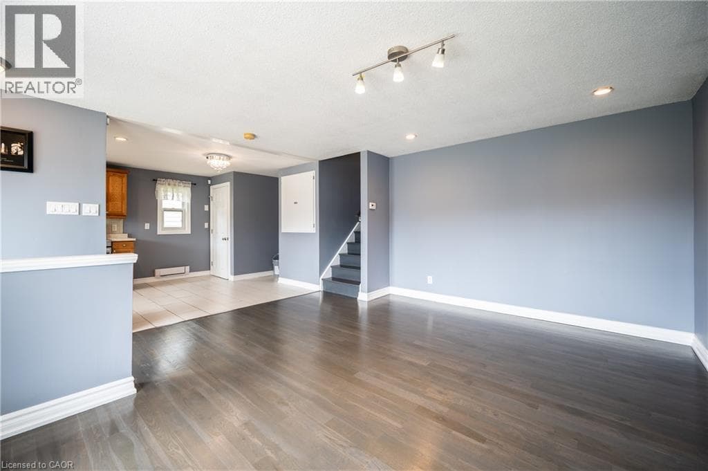 Multi-family for sale at 66 BELWOOD Crescent, Vanier, Kitchener, Ontario, photo 7