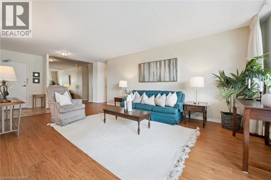 Apartment for sale at 65 WESTMOUNT Road N Unit# 304, Northdale, Waterloo, Ontario, photo 5