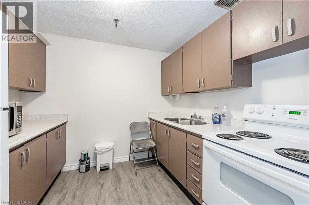 Apartment for sale at 65 WESTMOUNT Road N Unit# 304, Northdale, Waterloo, Ontario, photo 41