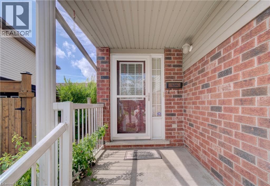 Multi-family for sale at 1064 COPPER LEAF Crescent, Laurentian West, Kitchener, Ontario, photo 3