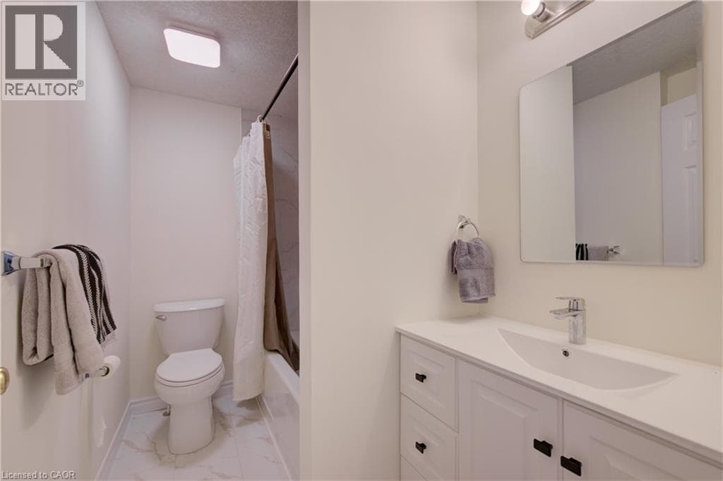Detached for sale at 1064 COPPER LEAF Crescent, Laurentian West, Kitchener, Ontario, photo 19