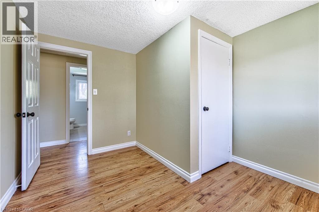 Detached for sale at 37 GOTTSCHEER Court, Southdale, Kitchener, Ontario, photo 26