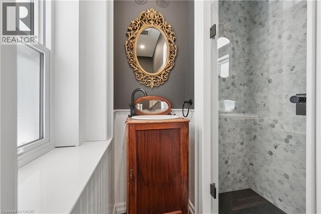 Detached for sale at 66 PARK HILL Road E, Riverview, Cambridge, Ontario, photo 23