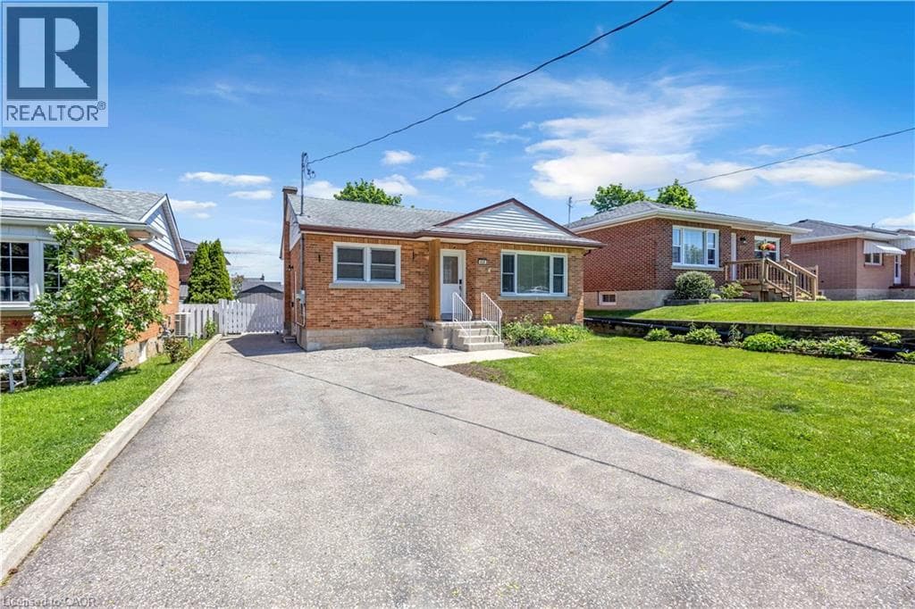 Multi-family for sale at 450 HIGHLAND Road E, Southdale, Kitchener, Ontario, photo 2