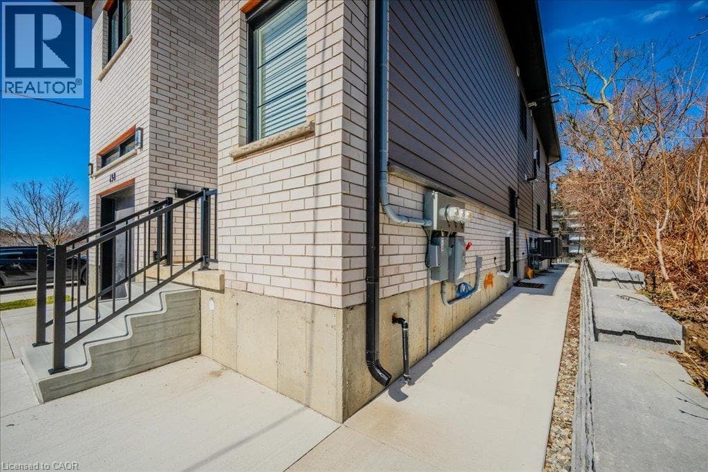 Detached for sale at 498 KARN Street, Victoria Hills, Kitchener, Ontario, photo 3