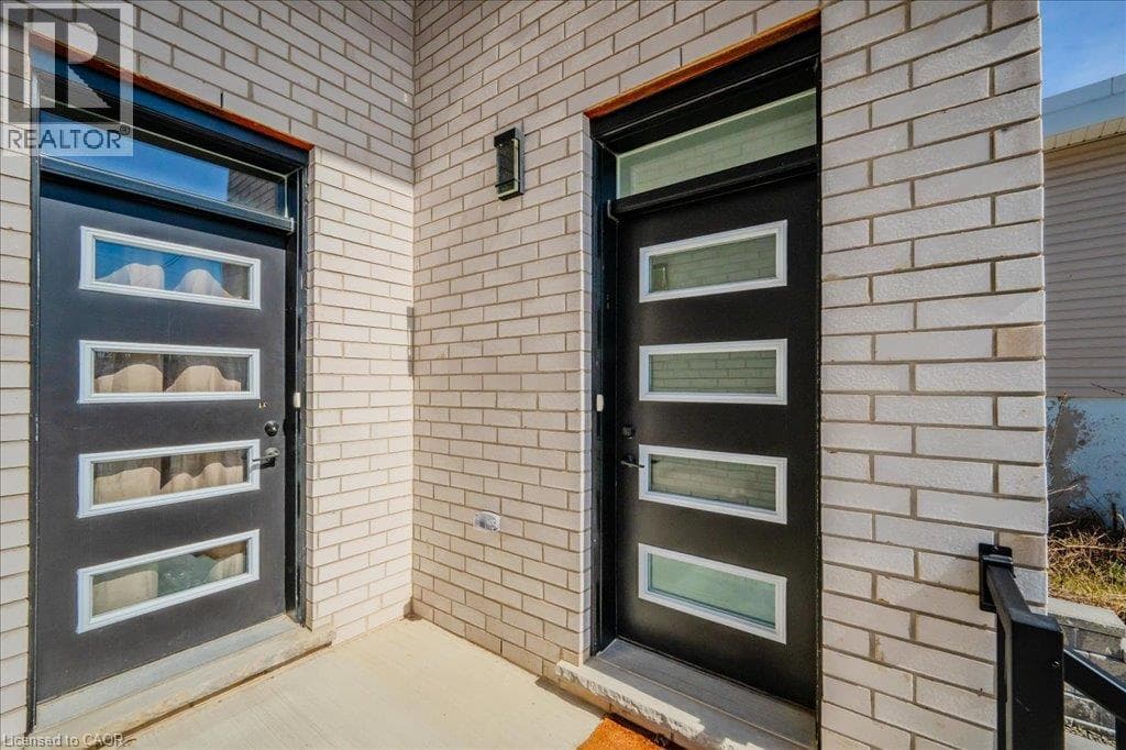 Multi-family for sale at 498 KARN Street, Victoria Hills, Kitchener, Ontario, photo 3