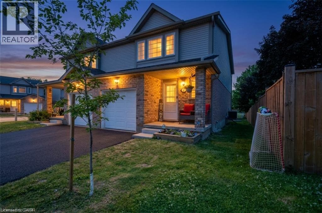Semi-detached for sale at 84 WESTMEADOW Drive Unit# 1, Highland West, Kitchener, Ontario, photo 2