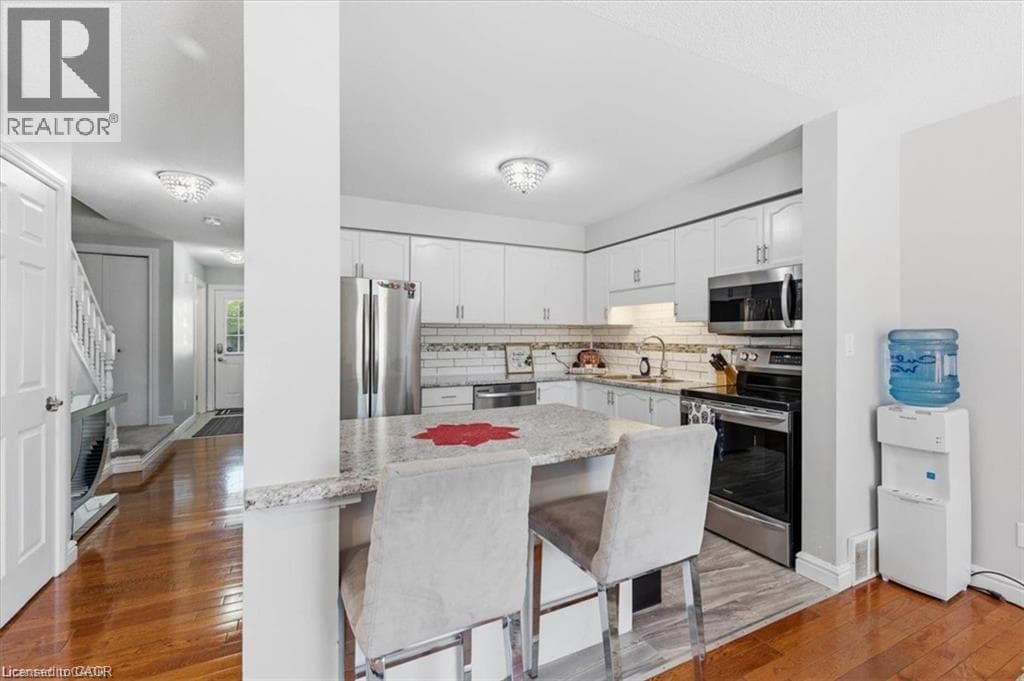 Semi-detached for sale at 84 WESTMEADOW Drive Unit# 1, Highland West, Kitchener, Ontario, photo 10
