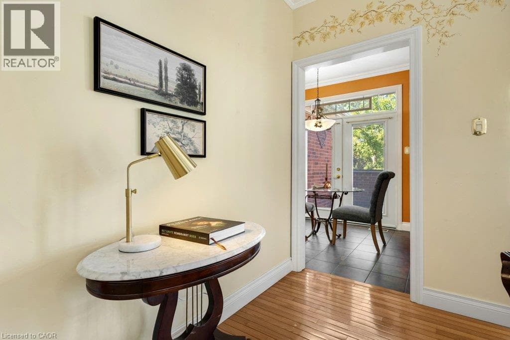 Townhouse for sale at 375 N GEORGE Street N Unit# 1, Westview, Cambridge, Ontario, photo 4