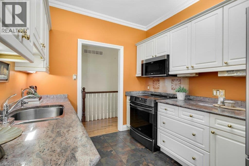 Townhouse for sale at 375 N GEORGE Street N Unit# 1, Westview, Cambridge, Ontario, photo 14