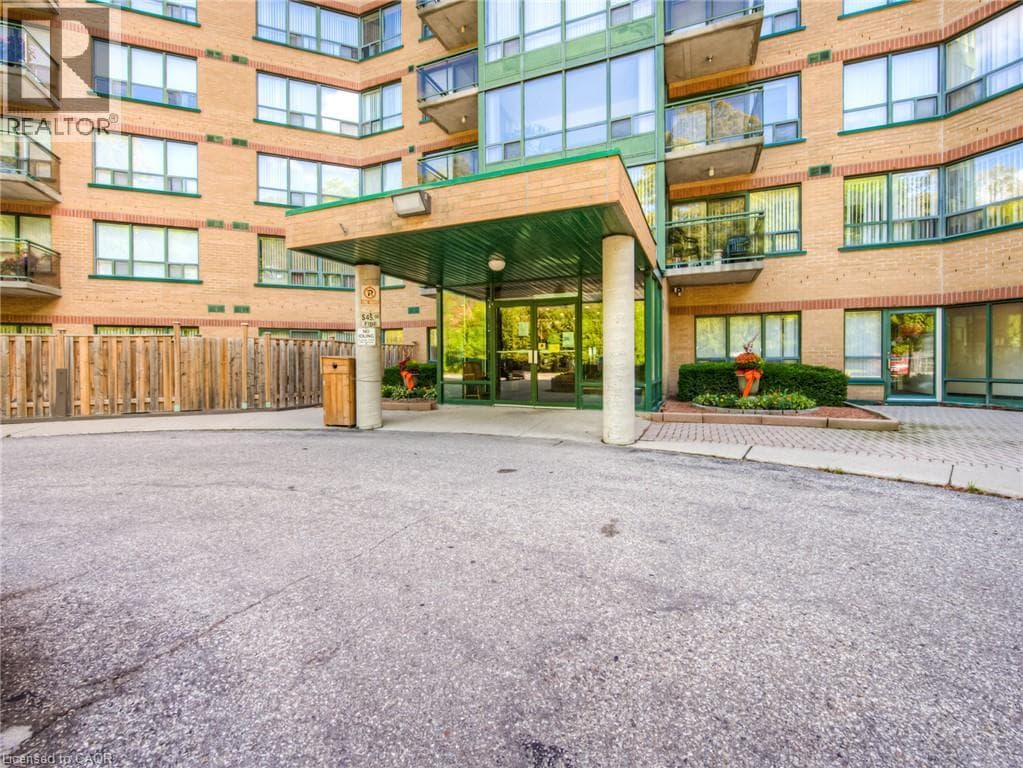 Apartment for sale at 237 KING Street W Unit# 102, Riverside, Cambridge, Ontario, photo 4