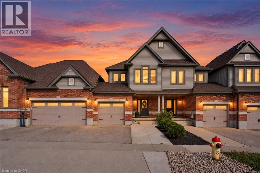 Townhouse for sale at 179 EDEN OAK Trail, Grand River South, Kitchener, Ontario, photo 2