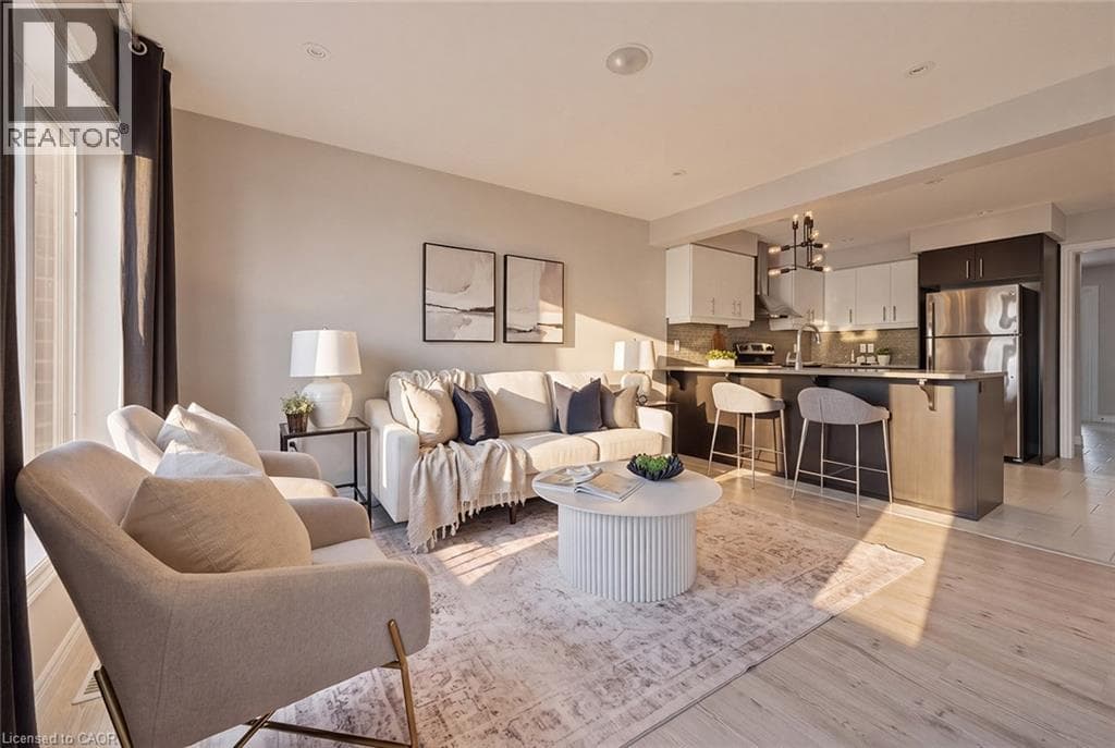 Townhouse for sale at 179 EDEN OAK Trail, Grand River South, Kitchener, Ontario, photo 15
