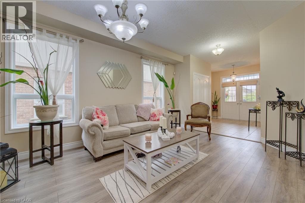 Detached for sale at 78 STUCKEY Avenue, Baden, Wilmot, Ontario, photo 6