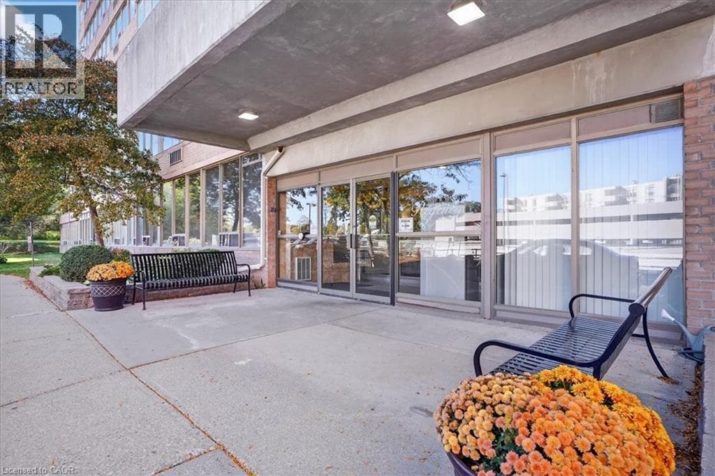Apartment for sale at 3227 KING Street E Unit# 506, Chicopee, Kitchener, Ontario, photo 5