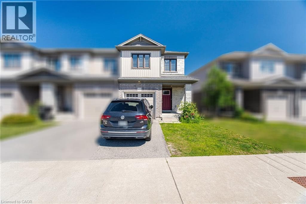 Townhouse for sale at 135 HARDCASTLE Drive Unit# 85, Victoria Highlands, Cambridge, Ontario, photo 2