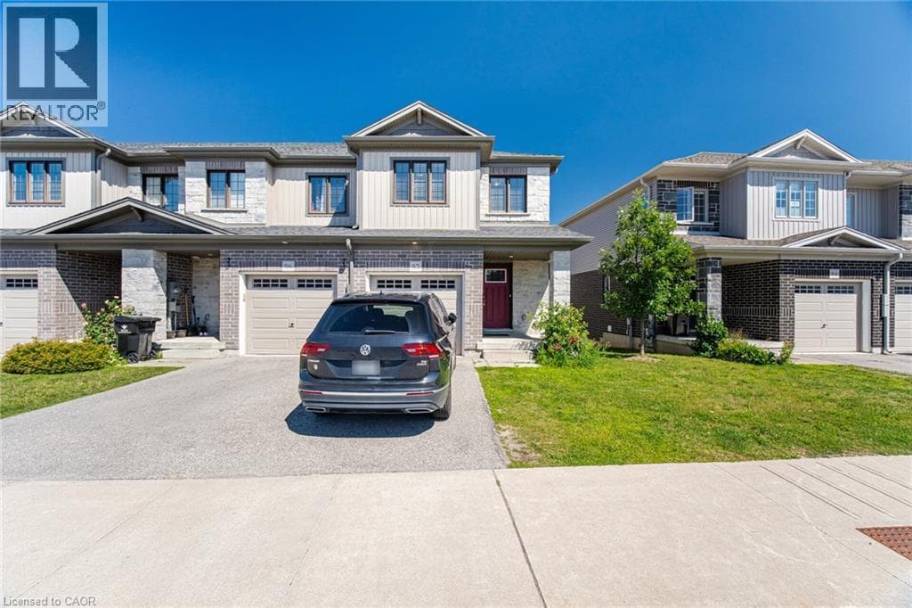 Townhouse for sale at 135 HARDCASTLE Drive Unit# 85, Victoria Highlands, Cambridge, Ontario, photo 3