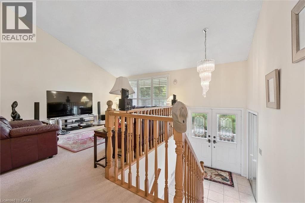 Detached for sale at 176 SANDFORD FLEMING Drive, Beechwood West, Waterloo, Ontario, photo 3
