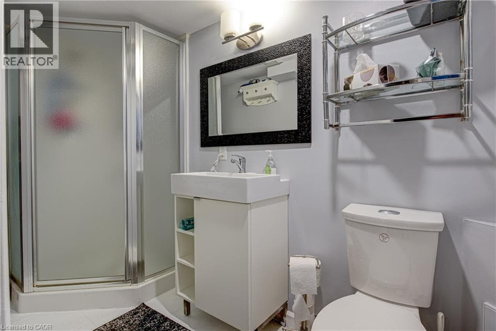 Detached for sale at 3 OAKWOOD Avenue, Fairfield, Kitchener, Ontario, photo 38