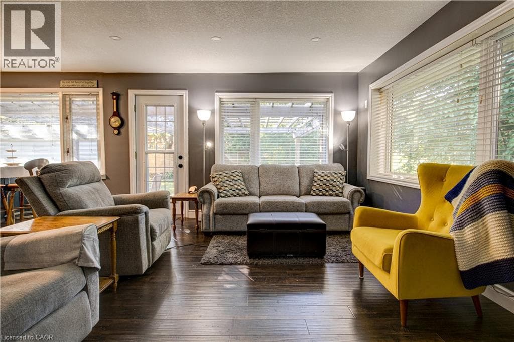 Detached for sale at 3 OAKWOOD Avenue, Fairfield, Kitchener, Ontario, photo 18